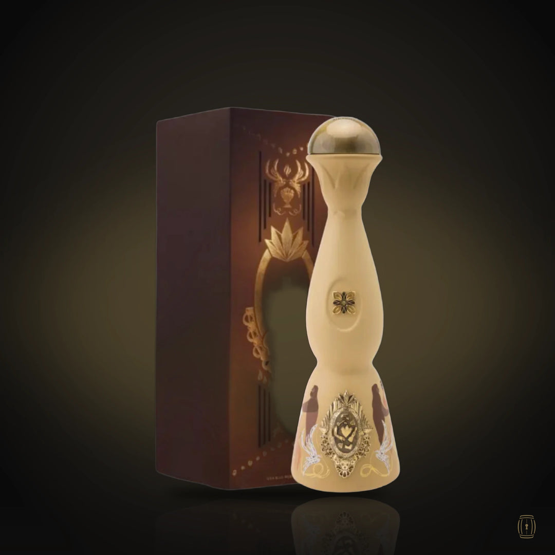 Clase Azul Día de Muertos 2025 Recuerdos ivory ceramic decanter with box